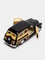 Черный машинка металлическая Kinsmart Ford Woody Wagon KT5402D, 1:40
