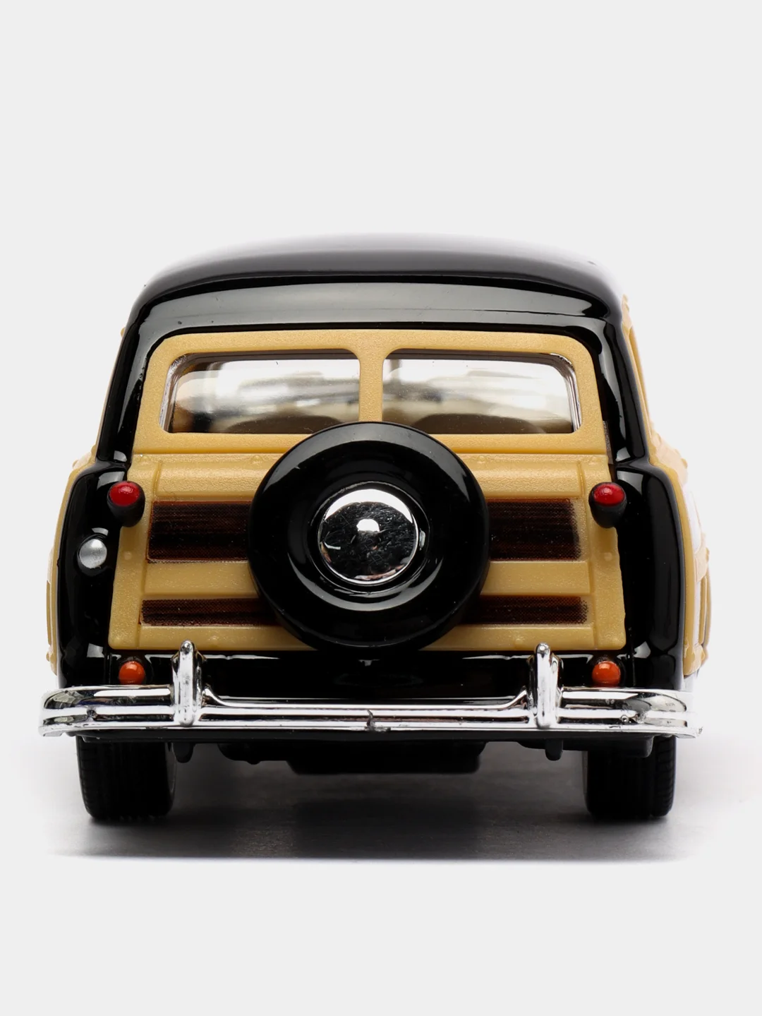 Черный машинка металлическая Kinsmart Ford Woody Wagon KT5402D, 1:40