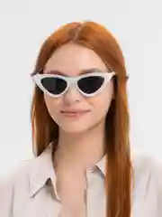 Белый очки солнцезащитные