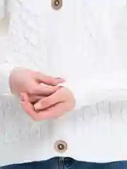 Белый кардиган женский
