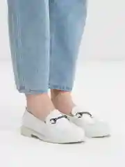 Лоферы женские