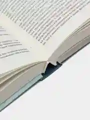 Книга "Кровь и лед. Приключения, ужасы", Роберт Мазелло