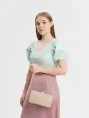 Светло-жёлтый клатч женский