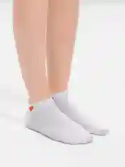 Носки женские белые с сердцем