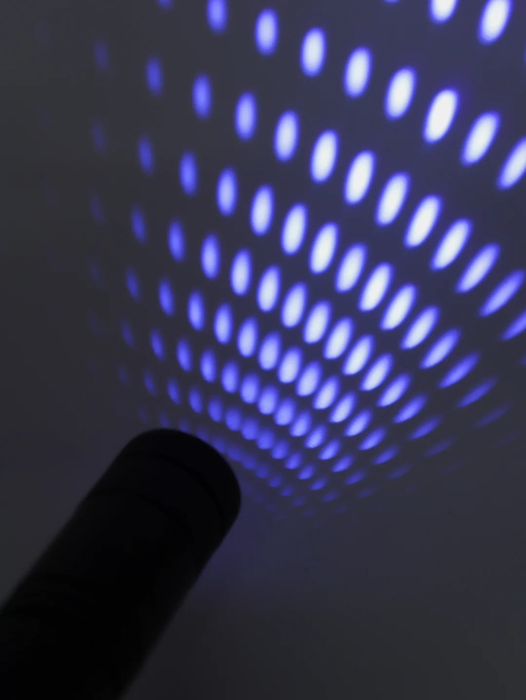 Фиолетовый лазерная указка Laser Pointer 303, 2000 mW, 3 цвета