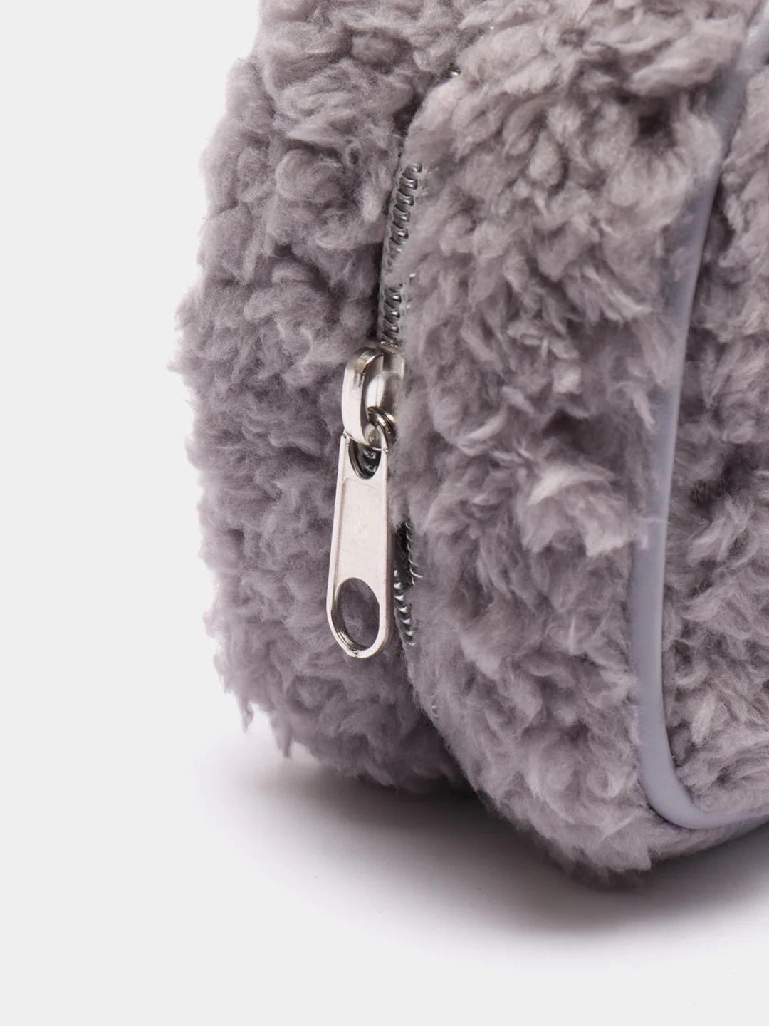 Косметичка Lucky "Уютная" с шерпой, 15 x 6 х 10 см, 100%пэ, серая