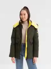 Зеленый куртка женская зимняя
