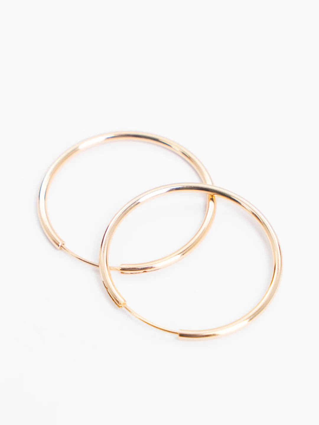 Золотой серьги кольца  КОНГО.Серьги XUPING JEWELRY