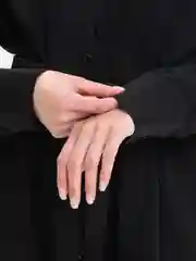 Черный женское атласное платье-рубашка
