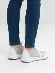 Белый кроссовки женские Rieker