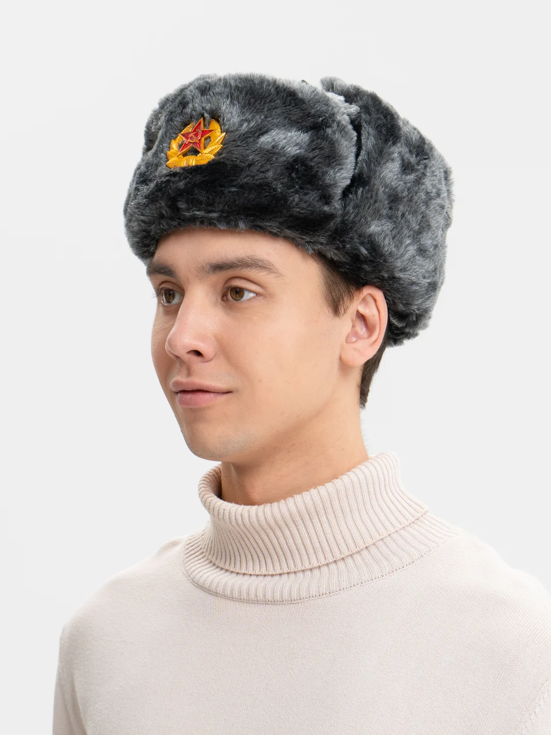 Серый шапка ушанка с кокардой СССР, сувенирная