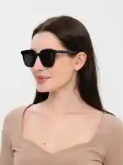 Черный солнечные очки, женские