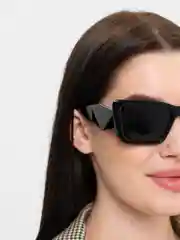 Черный солнцезащитные женские очки