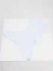 Белый подхиджабник наискосок