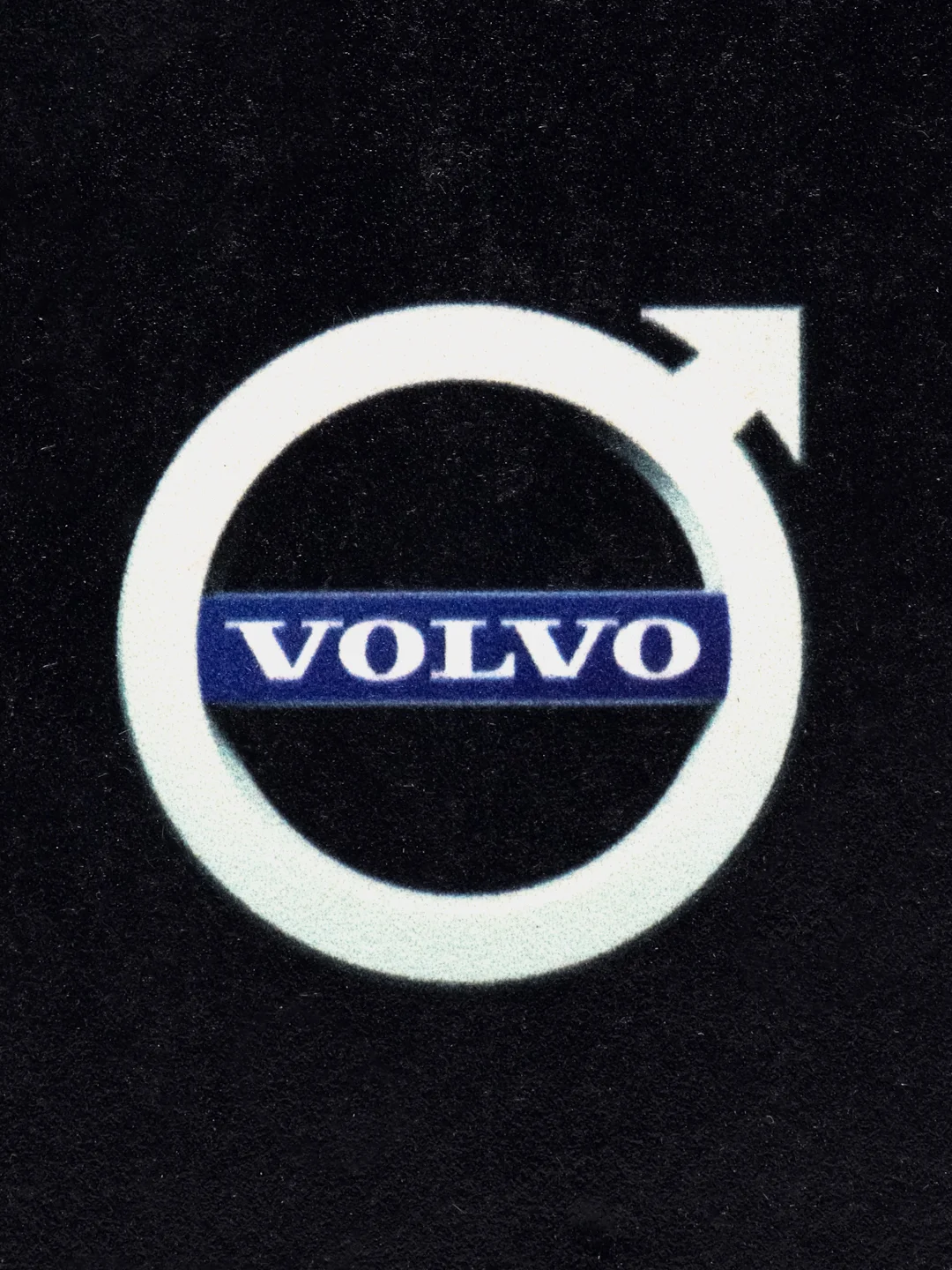 Ароматизатор для автомобиля с логотипом "Volvo" (Вольво)