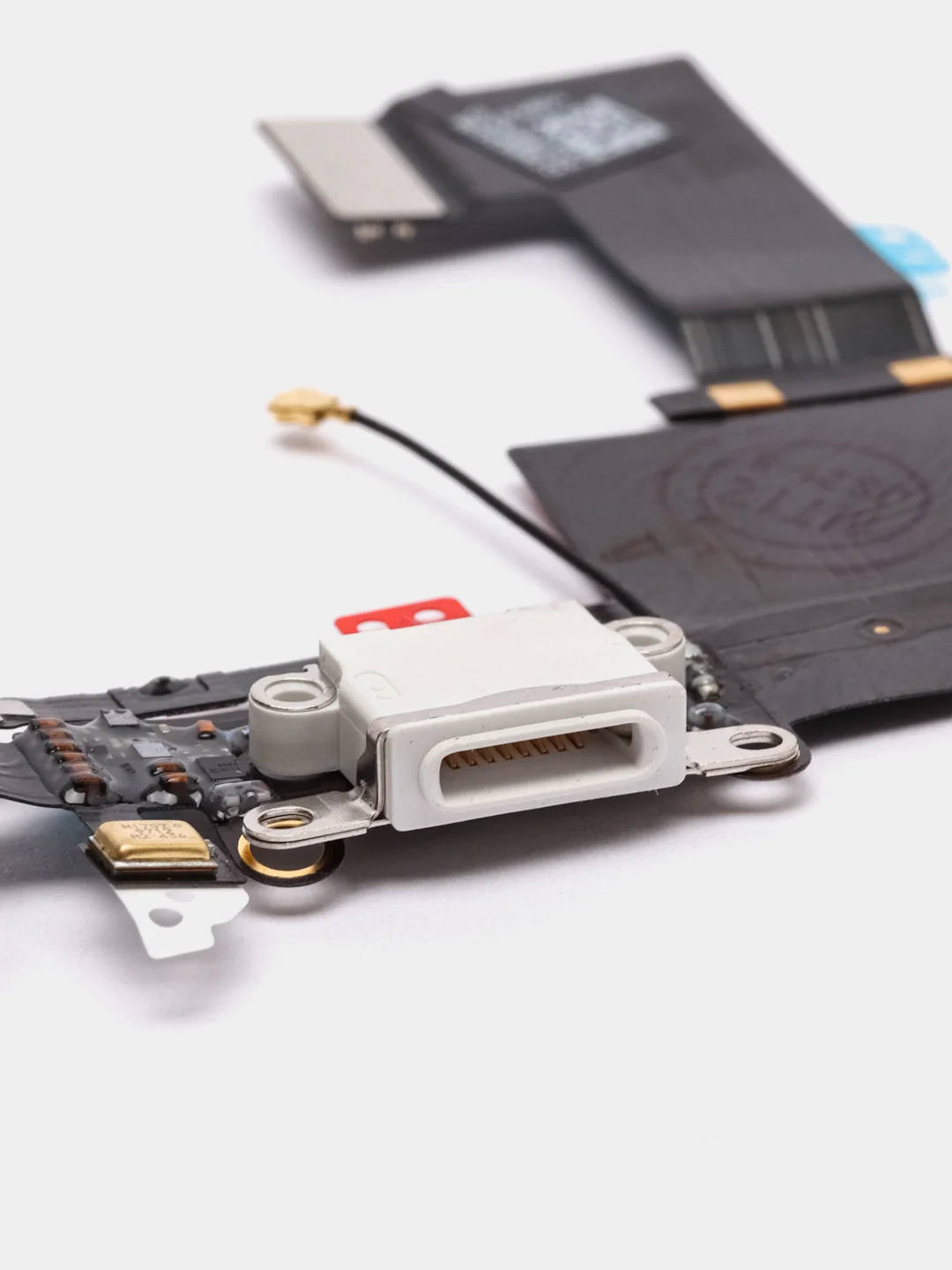 Белый разъем для iPhone 5S