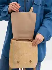Коричневый рюкзак женский