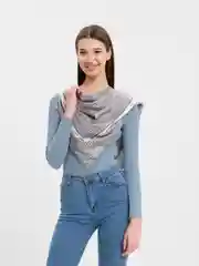 Серый платок женский