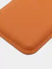 Светло-оранжевый картхолдер на iPhone, с поддержкой MagSafe Leather Wallet