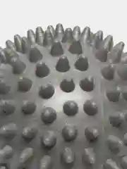Оранжевый мяч массажный
