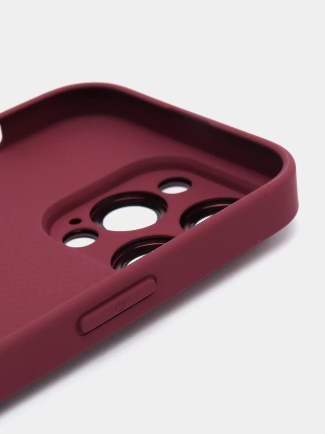 Бордовый чехол для iPhone (айфон) 13, 14, Pro с защитой камеры