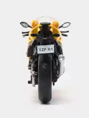 Мотоцикл металл. 1:18 Yamaha YZF-R1, желтый, свободный ход колес, 14 см, JB1251505