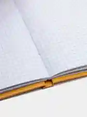 Желтый книжка записная "Кошечки", вырубка, обложка плотный картон, 9 х 13 см, 112 страниц