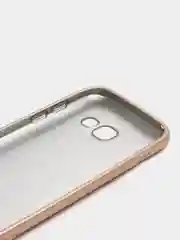 Бежевый cиликоновый чехол на Samsung Galaxy A3(2017)