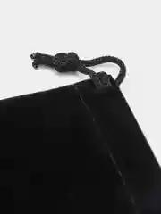 Черный бархатный подарочный мешочек