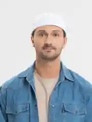 Белый кепка без козырька "Докер"