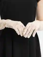 Лимонный перчатки ажурные
