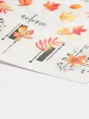 Желтый слайдеры для дизайна ногтей