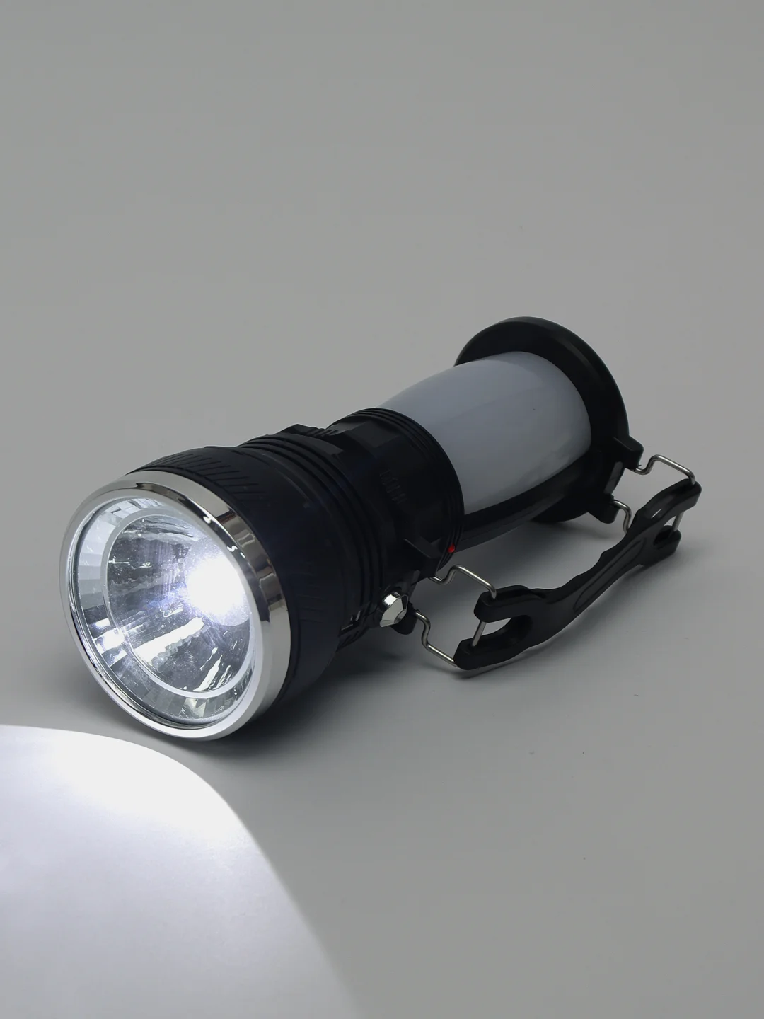 Фонарь-прожектор, 2 в 1, аккумуляторный, 24 SMD, 1 Вт, LED, шнур 220 В, пластик