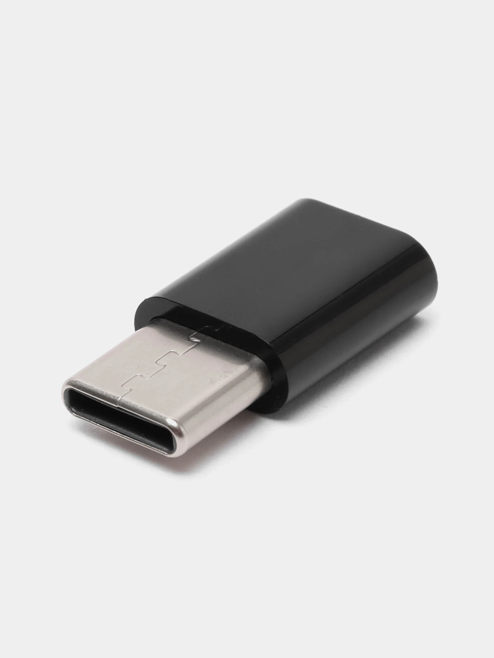 Черный переходник адаптер micro usb - type c для зарядки устройств