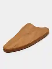 Бежевый скребок гуаше