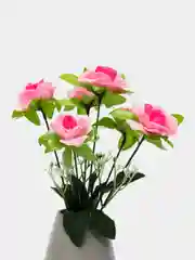 Аметистовый искусственные цветы. Розы ( букет ) Композиция. Высота: 31 см