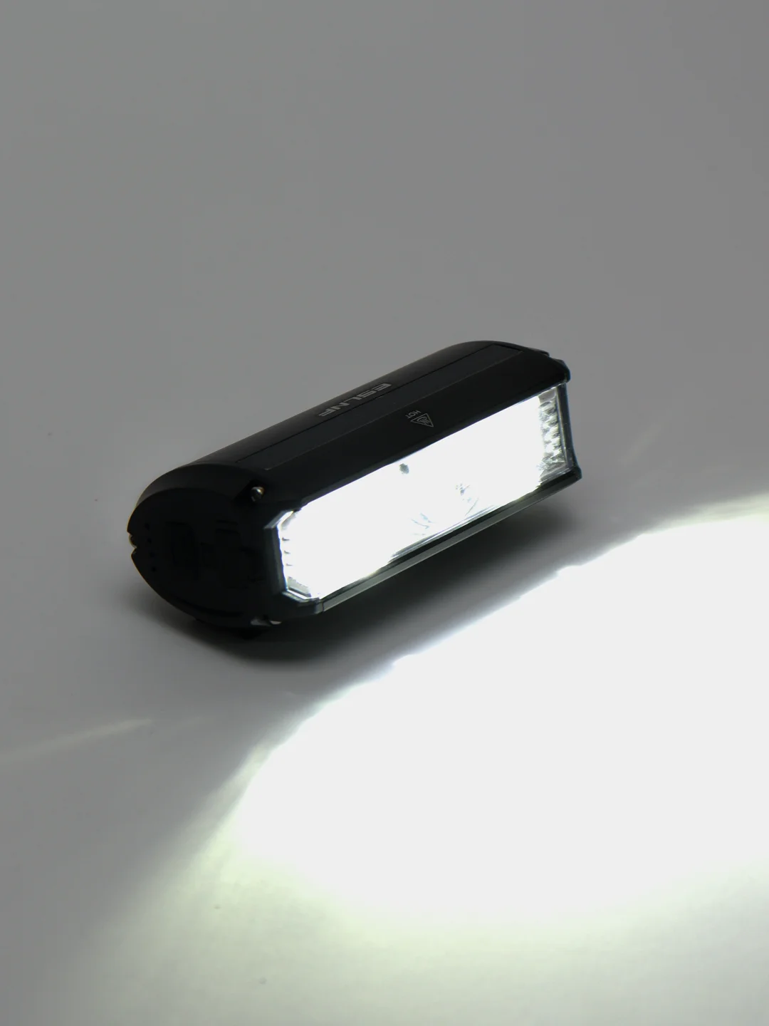 Фонарь светодиодный для велосипеда, USB, 1200 Lm