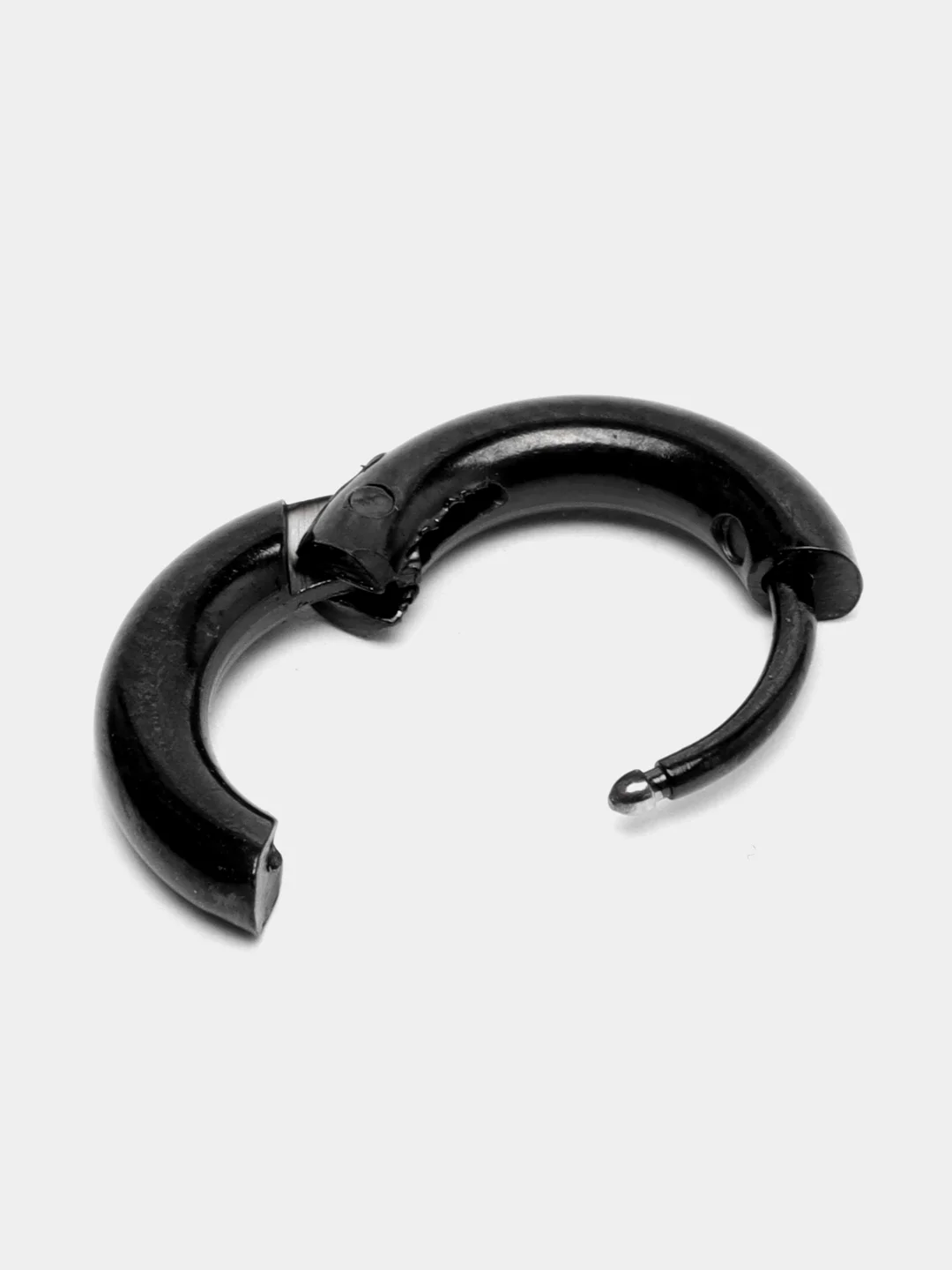 Кольц серьги черные 10 мм
