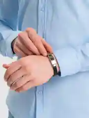 Бордовый браслет мужской
