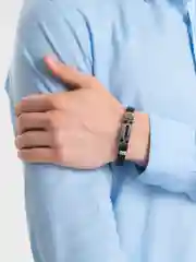 Багровый браслет мужской