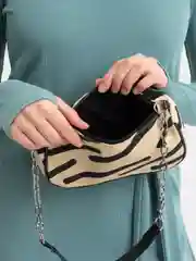 Бежевый сумка женская с цепью