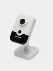 Видеокамера IP Hikvision DS-2CD2423G0-IW