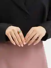 Карамельный акриловое кольцо с кристаллом