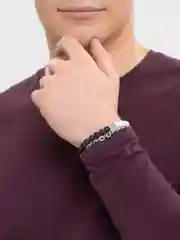 Белый мужской браслет