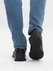 Черный кроссовки мужские, черные
