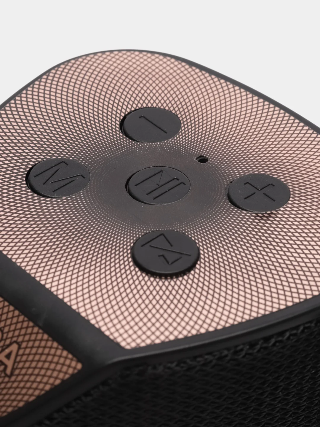 Черный мощная Портативная Bluetooth Колонка GT-111 с Долгим Временем Работы и Чистым Звуком