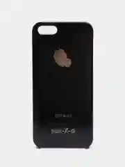 Черный пластиковый чехол для iPhone 5/5S/SE