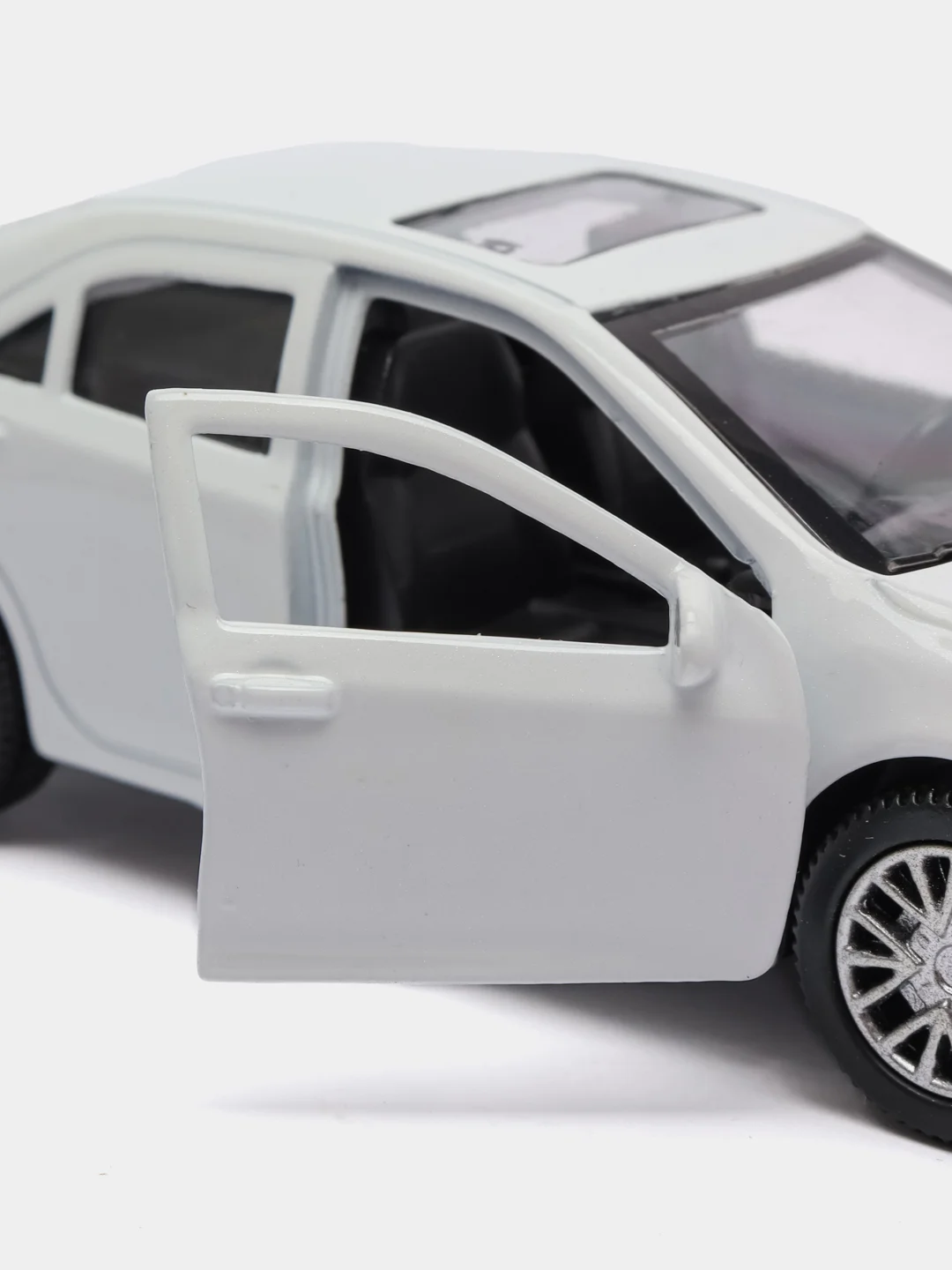 Машина Технопарк TOYOTA CAMRY длина 12 см, металл, инерция, белый