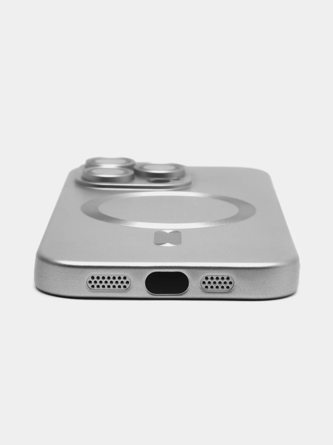Серебряный цветной магнитный чехол MagSafe на iPhone 14 Plus Pro Max с защитным стеклом камеры