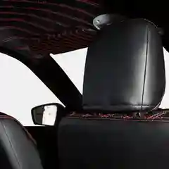 Алый модельные авточехлы на Lada Granta седан (до 2017 г. рестайлинг), черная экокожа с ромбами